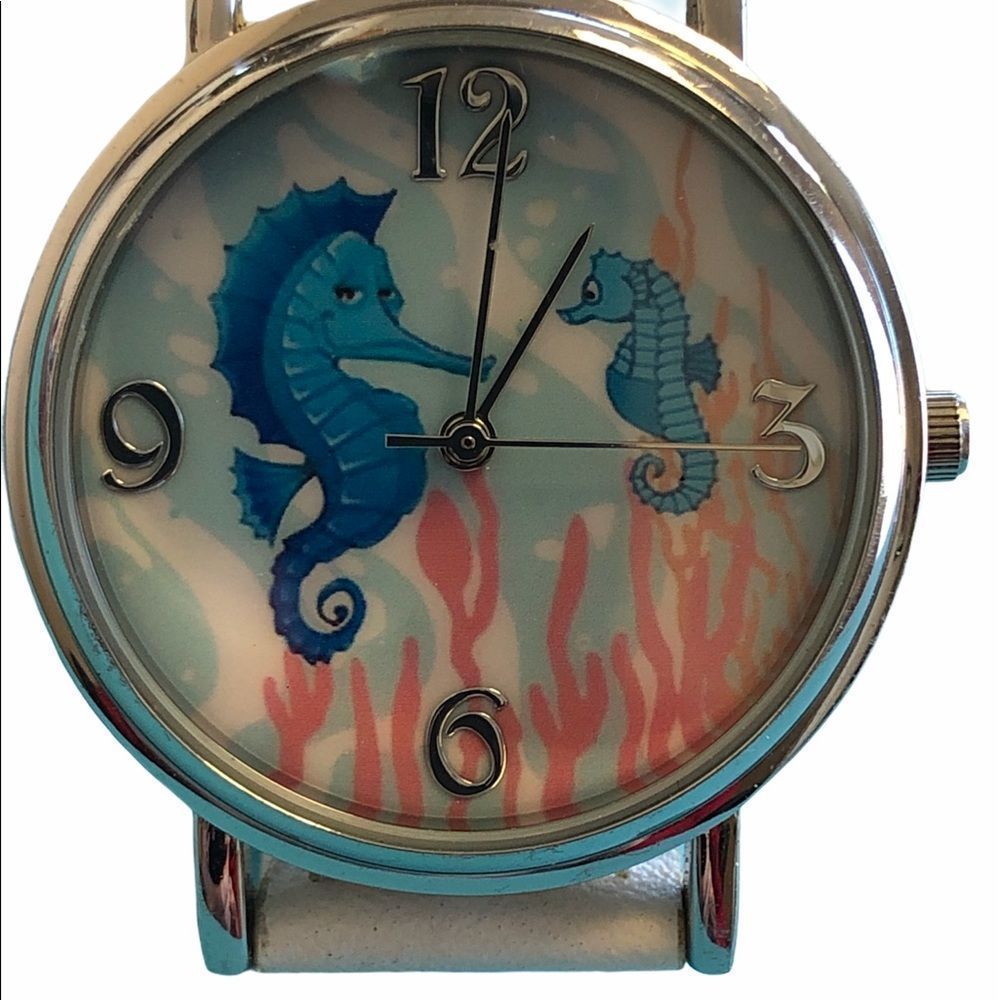 Seahorse NWT New Battery